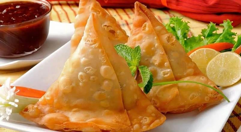 Samosa Chat.